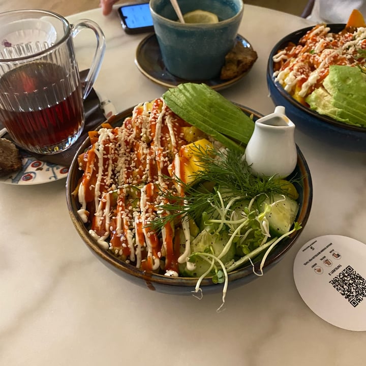 review photo of Plant B Poké Bowl shared by @aeseas on 04 Dec 2022 - review