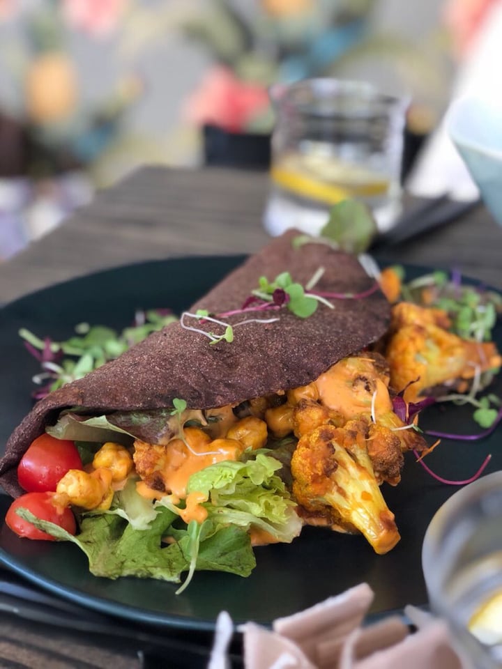 photo of Lexi's Healthy Eatery Buffalo Cauliflower shared by @dharshpillaycolas on  02 Sep 2018 - review