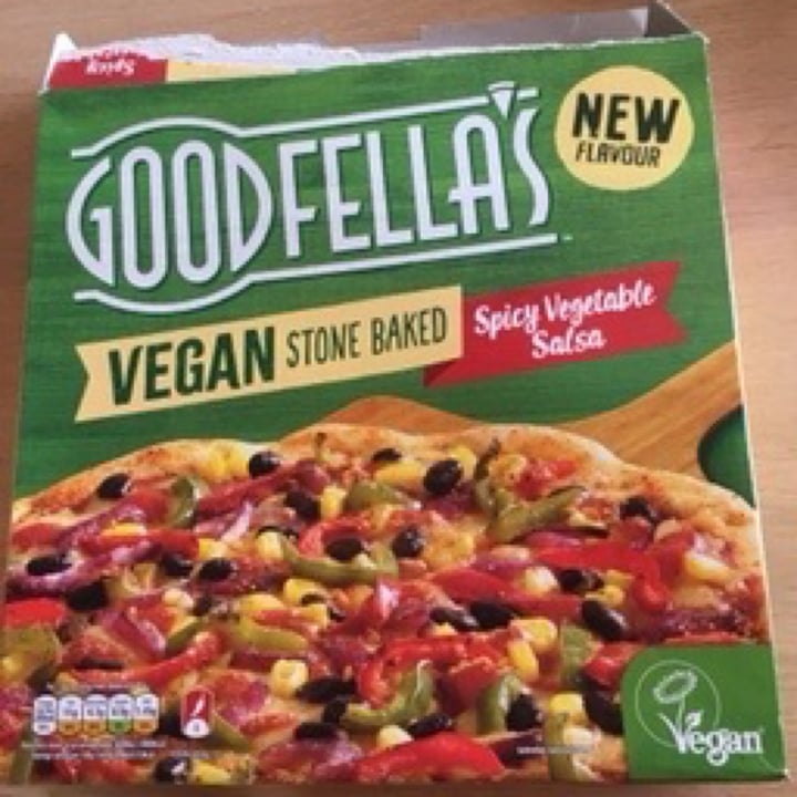 photo of Goodfella's Goodfellas spicy vegetable salsa stonebaked pizza shared by @chazzybeanxo on  09 Aug 2020 - review