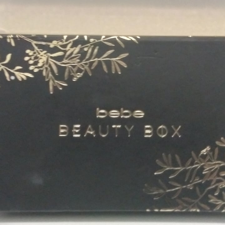 review photo of Bebe Cosmetics Sombra para os olhos shared by @annabia on 15 Dec 2021 - review