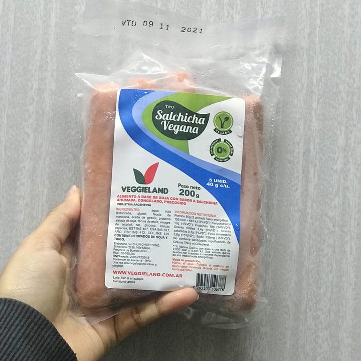 review photo of Veggieland Salchichas Veganas shared by @guadast on 01 Jun 2021 - review
