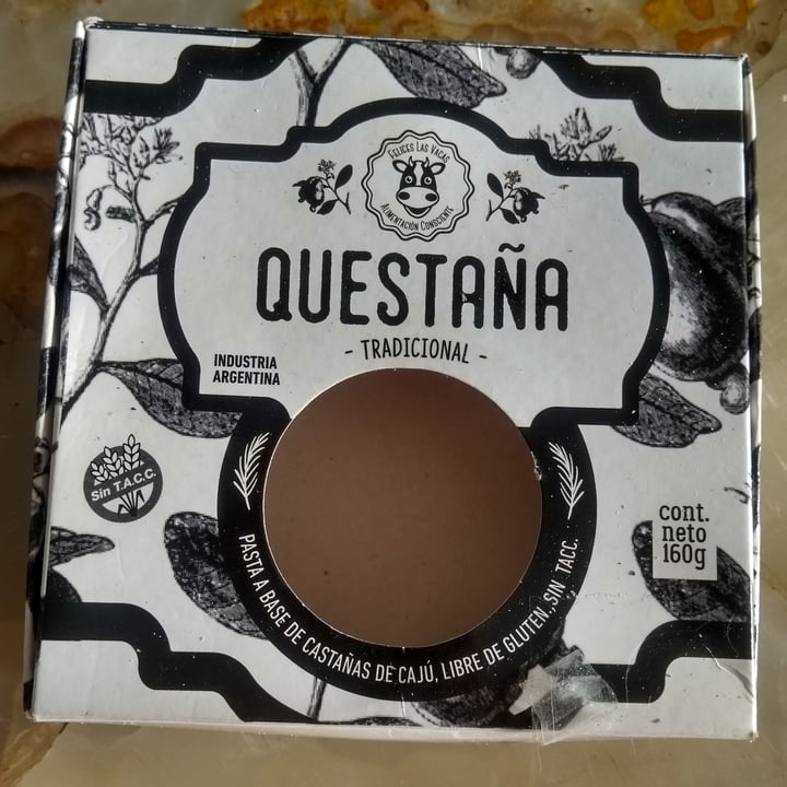 photo of Felices Las Vacas Questaña Queso Vegano Tradicional shared by @malenaruiz on  02 Jun 2021 - review