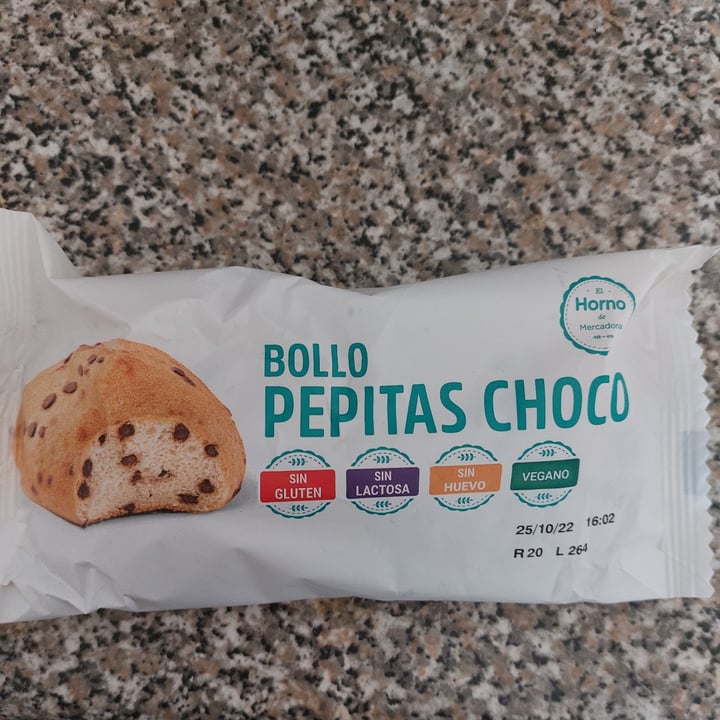 review photo of Hacendado Bollos pepitas chocolate shared by @nuria1987 on 12 Oct 2022 - review