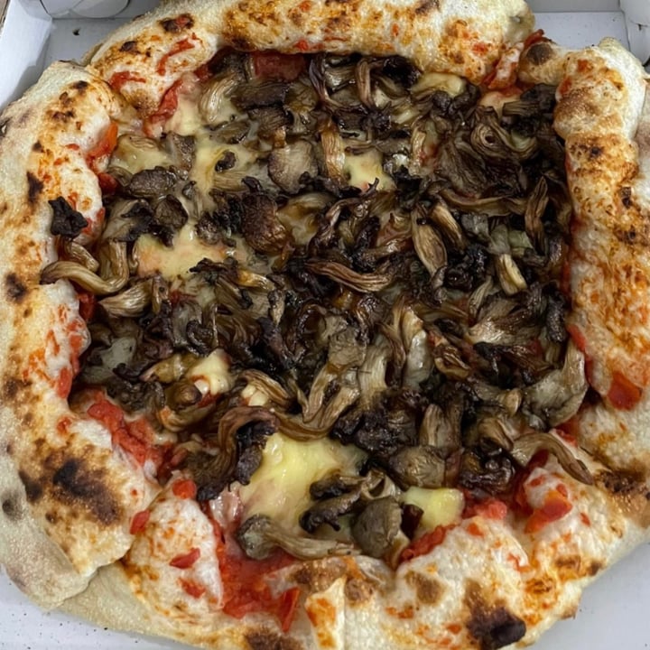 photo of Gran Vegano Pizza shared by @angelicag on  28 Jul 2021 - review