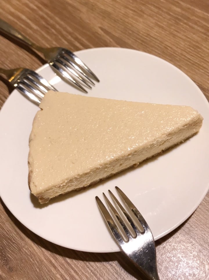 photo of Genesis Vegan Restaurant Cheese Cake shared by @auralins on  20 Dec 2019 - review