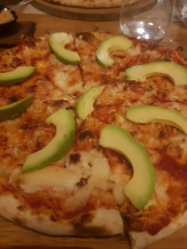 photo of Casa Bella Montecasino Vegan Margarita Pizza shared by @veganmax on  15 Sep 2019 - review