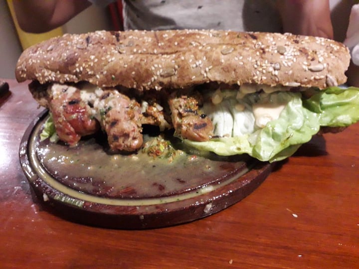review photo of La Reverde Parrillita Vegana Chorisaurio con Pan Integral shared by @hanafernandez on 08 Aug 2019 - review