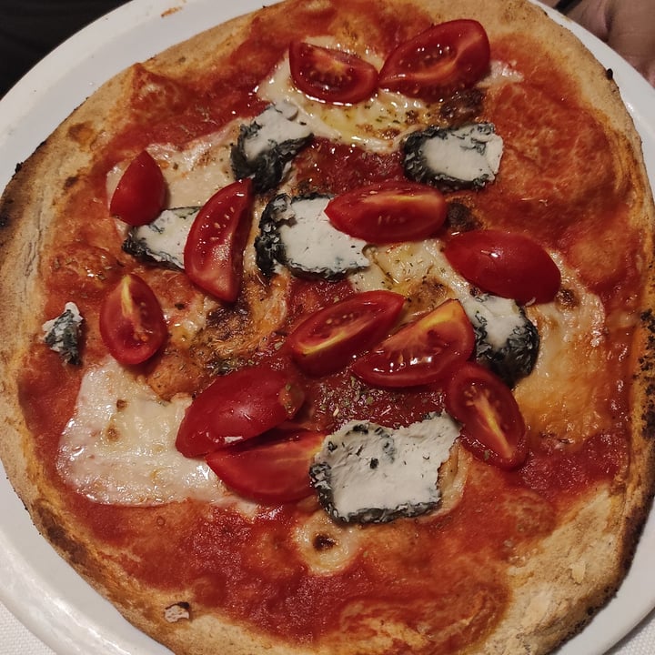 photo of La Colubrina Pizza Colubrina shared by @niklabelloli1 on  17 Jul 2022 - review