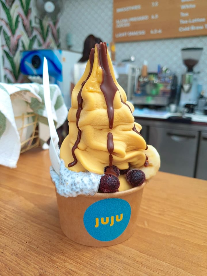 photo of JuJu Dragon mango shared by @ysquared on  15 Jun 2019 - review
