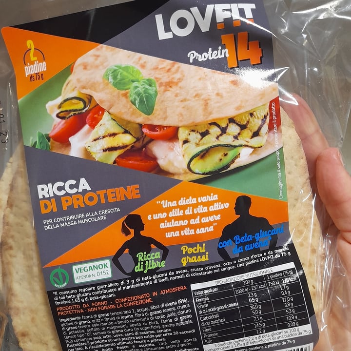 photo of Lovfit Piadina proteica shared by @lea13 on  10 Nov 2022 - review