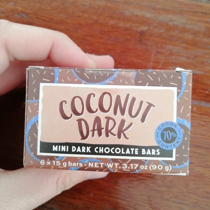 photo of De Villiers Chocolate Coconut Dark Chocolate Bar shared by @kirstprepok on  10 Aug 2020 - review