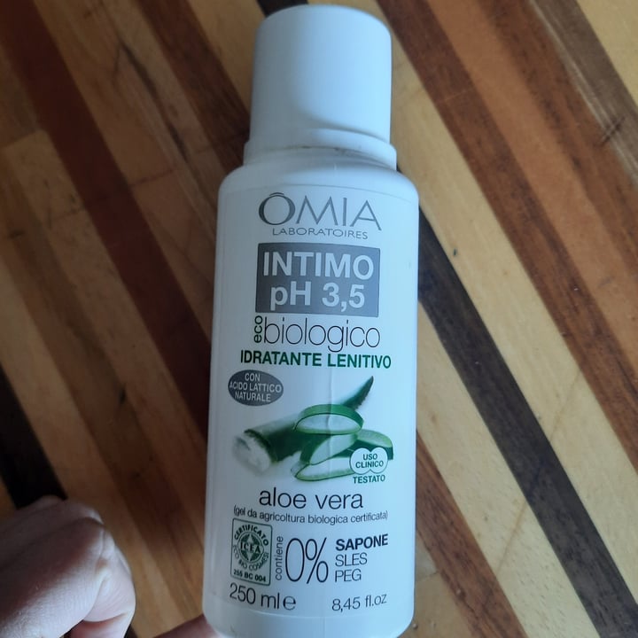 review photo of Omia Laboratoires Detergente intimo all'aloe vera shared by @silky26 on 13 Apr 2022 - review
