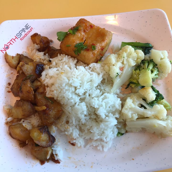 photo of North Spine Food Court Mixed Vegetable Rice shared by @hiiamyulin on  01 Mar 2021 - review