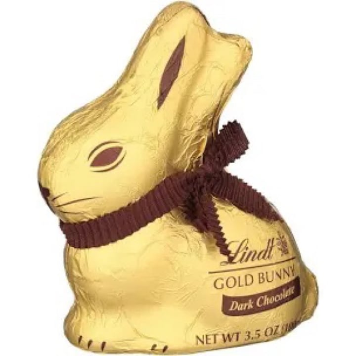 review photo of Lindt Gold Bunny Dark Chocolate shared by @nanihouse4 on 30 May 2022 - review