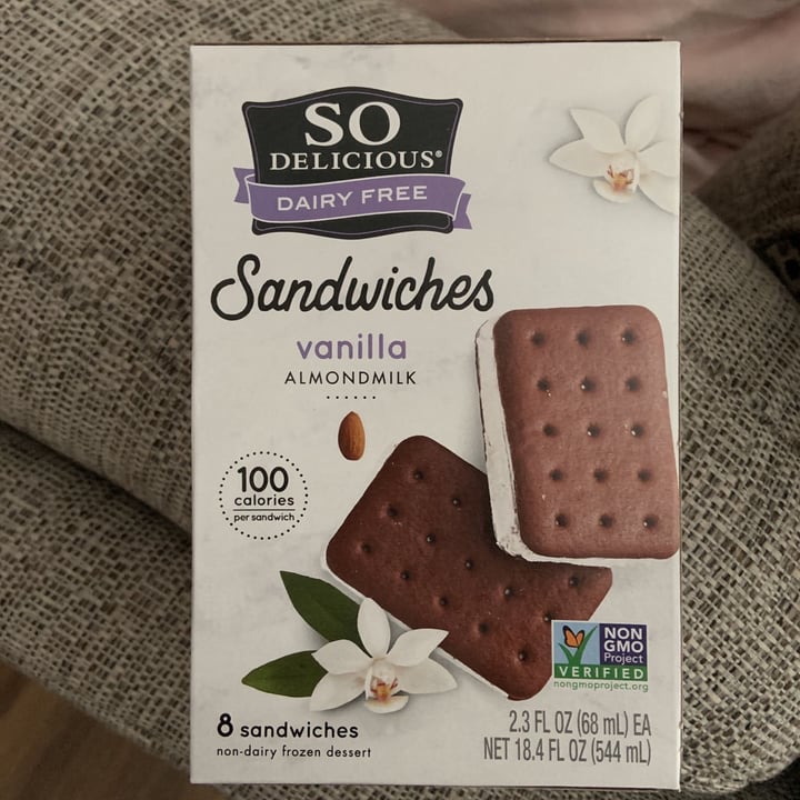 photo of So Delicious Dairy Free Sandwiches Vanilla Almondmilk Ice Cream shared by @sapphirebelle on  25 Aug 2020 - review