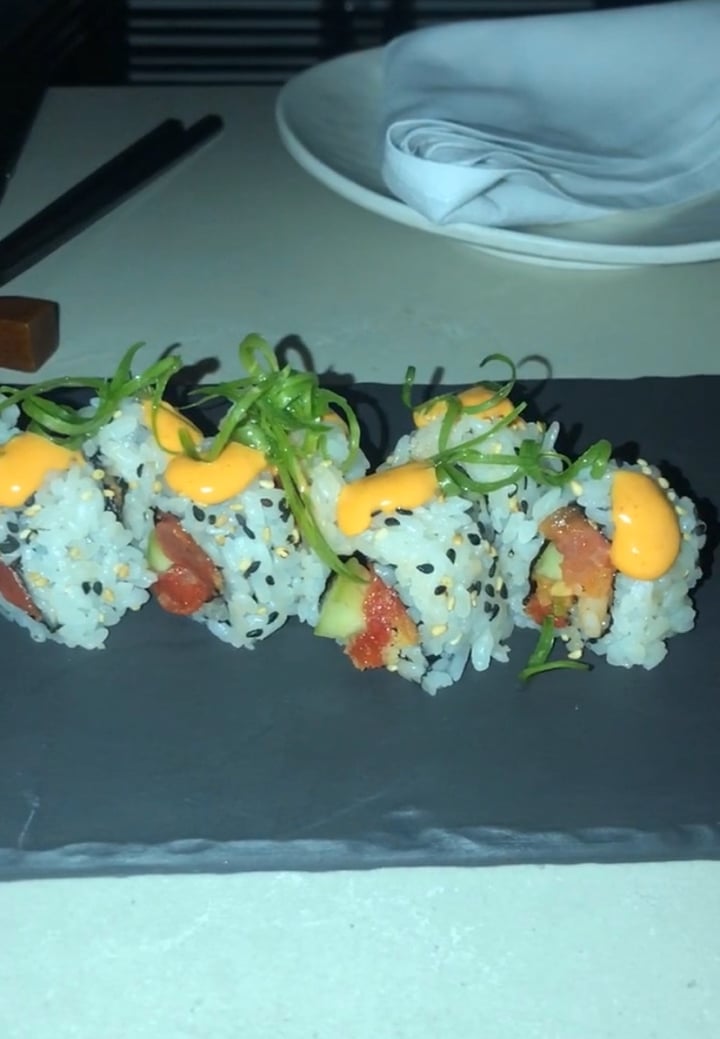 review photo of Planta South Beach Spicy Tuna Roll shared by @mshonneyblaq on 28 Jan 2020 - review