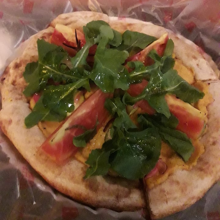 review photo of Hell's Pizza Veggie Bill shared by @jimmyv on 12 Jul 2021 - review