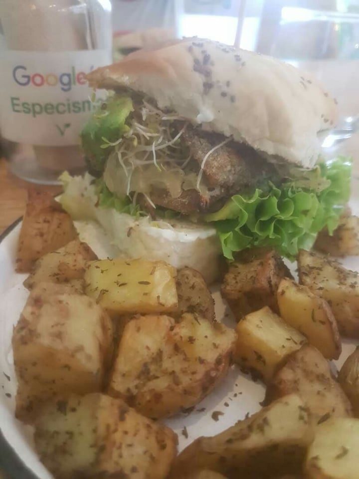 photo of Estilo Veggie Gran Crispy shared by @camilasol on  17 Sep 2019 - review