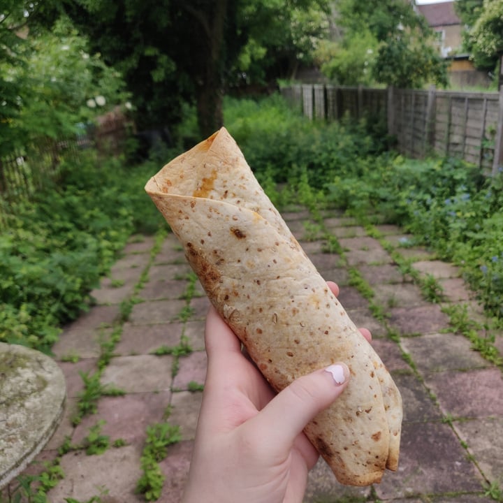 photo of Pret A Manger Meatless Meatball Hot Wrap shared by @sopheen on  06 Jun 2021 - review