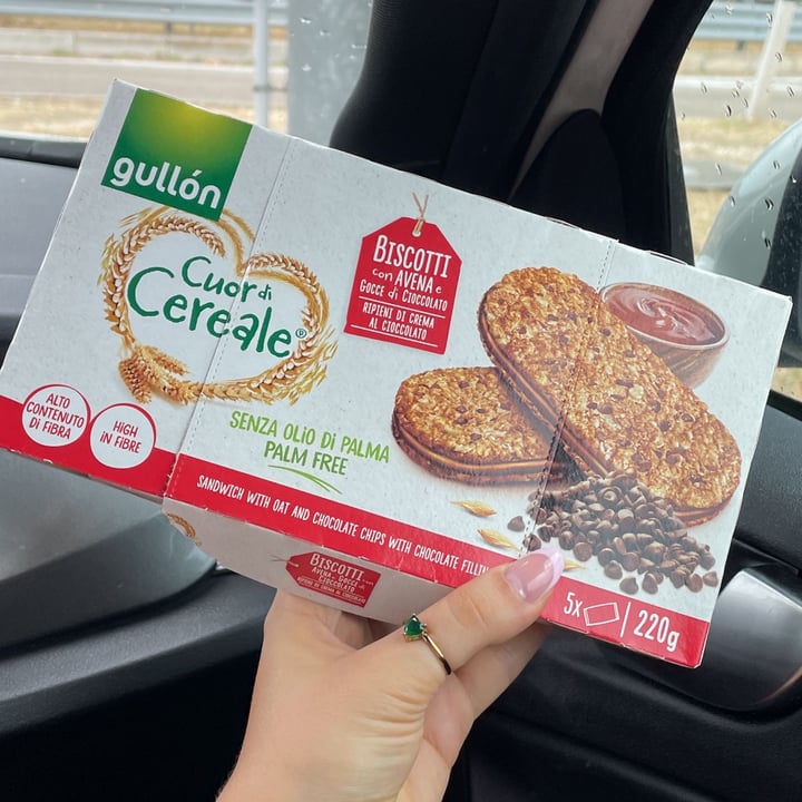 photo of Gullón Cuor di cereale Biscotti Avena E Cioccolato shared by @ericademmi on  12 Aug 2022 - review