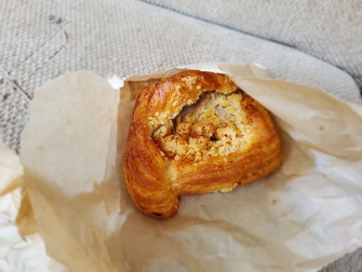 photo of Mother Bake Shop Guava Coconut Danish shared by @anchisparkle on  17 Jun 2020 - review