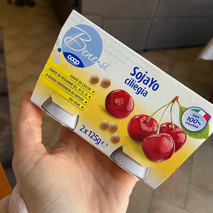 review photo of Sojayo Yogurt Soia Alla Ciliegia 🍒 shared by @mel12 on 10 Apr 2022 - review