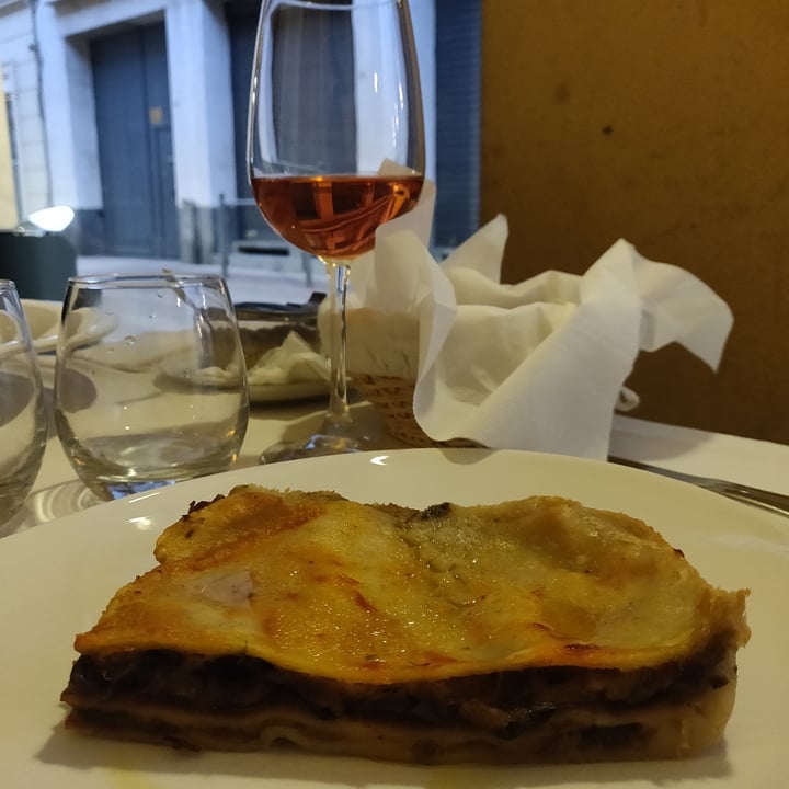 photo of Il Lughino lasagna con melanzane e besciamella shared by @melissa30 on  13 Jun 2022 - review