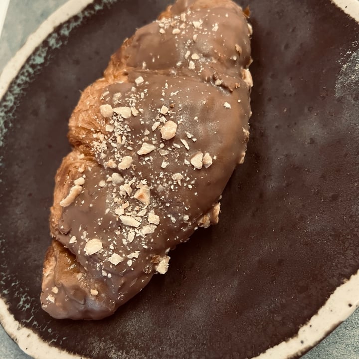 photo of Coco Safar Sea Point Vegan Choc Hazelnut Croissant shared by @ftc on  24 Jun 2022 - review