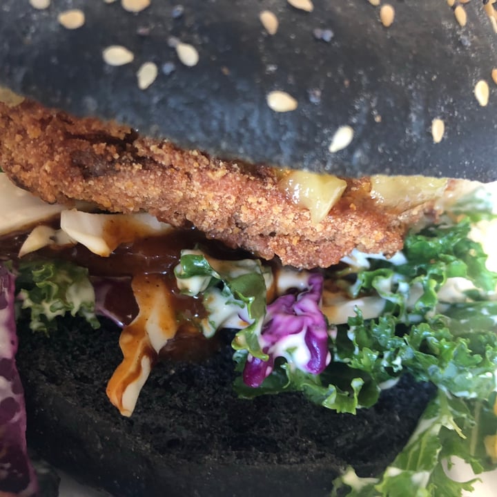 photo of The Kind Kitchen Darkside Burger shared by @caittyler on  04 Dec 2020 - review