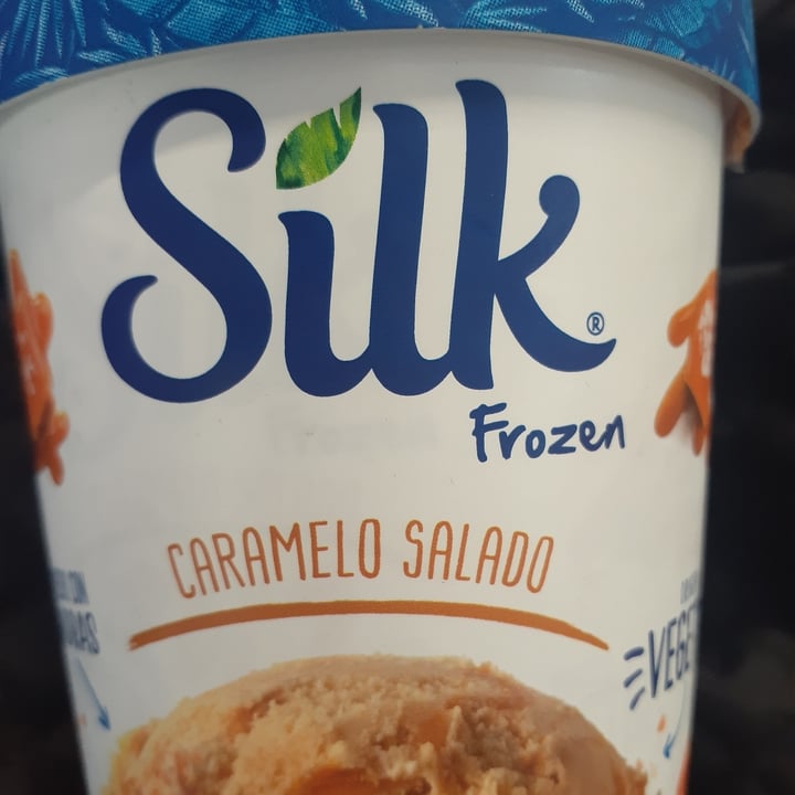 review photo of Silk Helado Silk Frozen Caramelo Salado shared by @barbaracf on 30 Jun 2021 - review