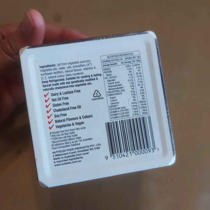 photo of Nuttelex Butter shared by @keepsmilingvegan on  27 Jan 2022 - review