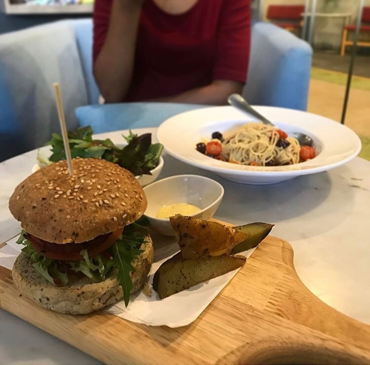 photo of Real Food Lentil Quinoa Burger shared by @alyrauff on  19 Jun 2018 - review