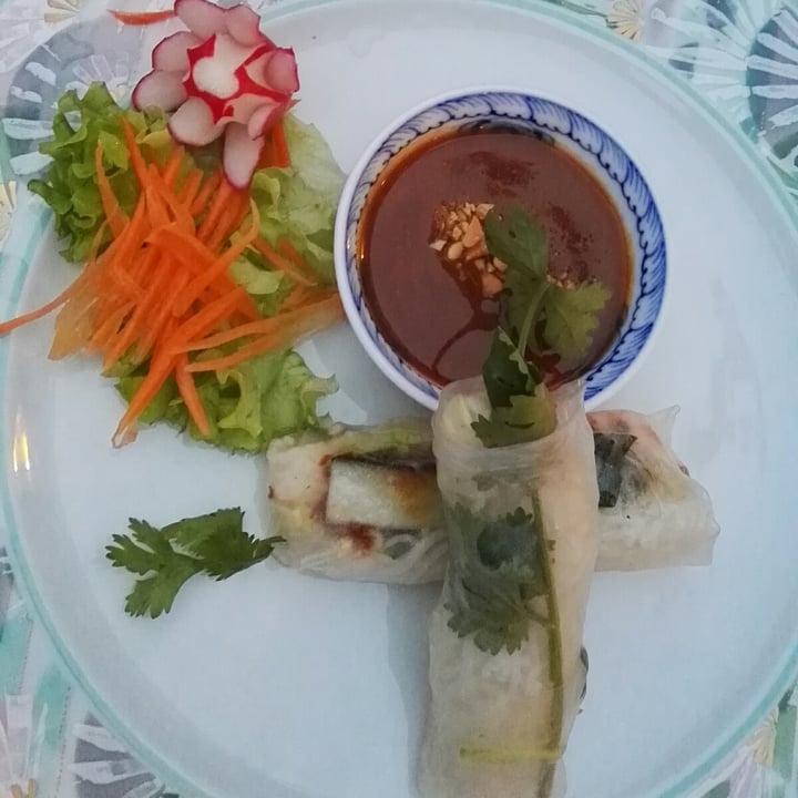review photo of Chay Restaunt Summer Rolls With Vegan Shrimps shared by @tofubabe on 19 Aug 2020 - review