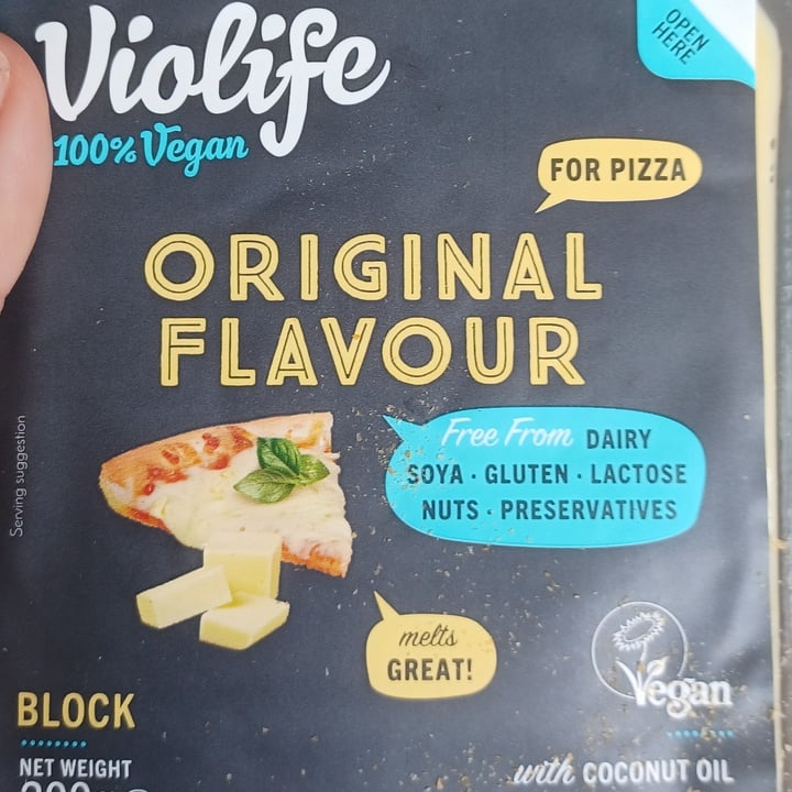 review photo of Violife Original Flavour Block shared by @geogi9 on 13 Apr 2022 - review