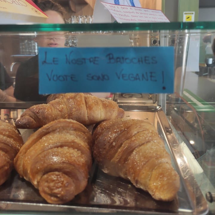 review photo of Bar Paninoteca Haidi brioche vuota shared by @meba411 on 02 Jun 2022 - review
