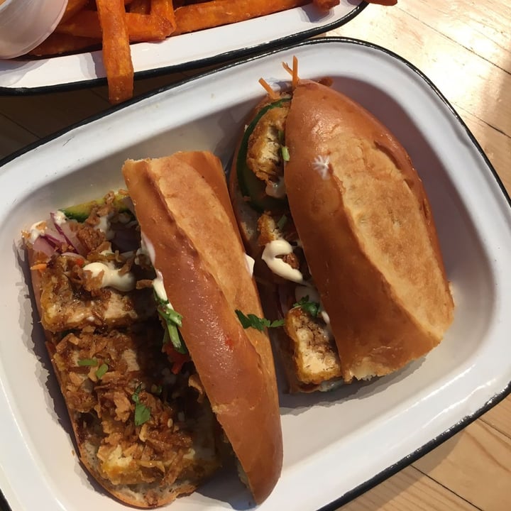 review photo of EATERS Fried tofu Bahn Mi shared by @teresadv on 26 Mar 2022 - review