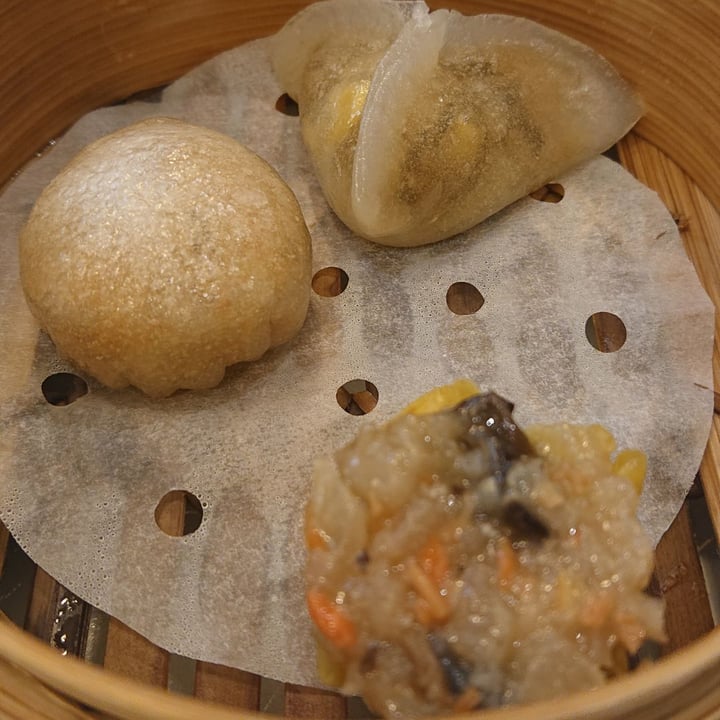 photo of LingZhi Vegetarian - Velocity@Novena Steamboat Buffet Dim Sum Siew Mai shared by @sibehou on  30 Mar 2019 - review