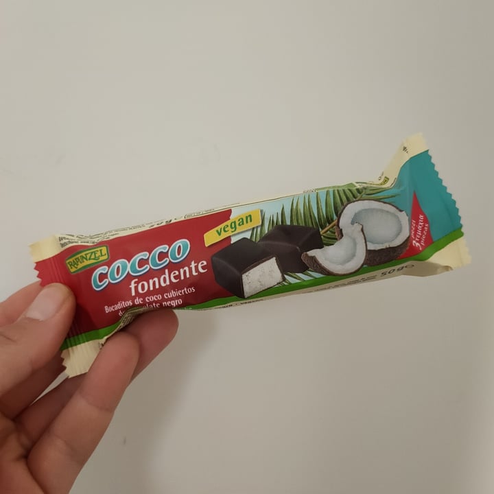 review photo of Rapunzel barretta cocco e cioccolato fondente shared by @federicagi on 11 Dec 2022 - review