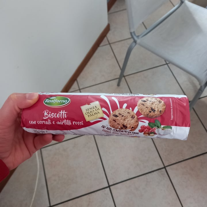 review photo of Realforno Biscotti Cereali E Mirtilli Rossi shared by @lorenza96 on 26 Mar 2022 - review