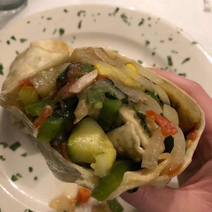photo of Dimitri's on the Water Farmer’s Dream Wrap shared by @rachel0211 on  12 Jan 2021 - review