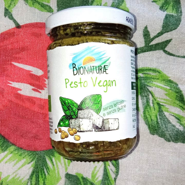 photo of Bionaturae Pesto Vegan shared by @laninfa87 on  13 Nov 2022 - review