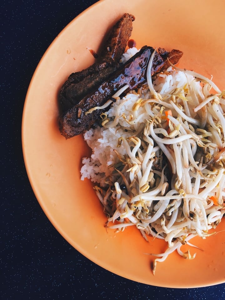 photo of The Deck Vegetarian Rice shared by @consciouscookieee on  04 Nov 2019 - review