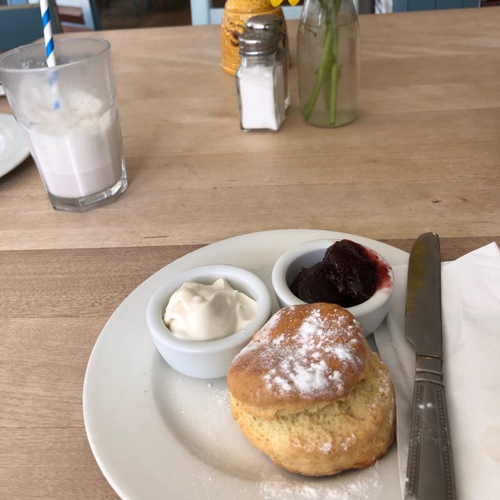 review photo of The Honey Pot Brownies shared by @glutenfreenic on 16 Jun 2020 - review