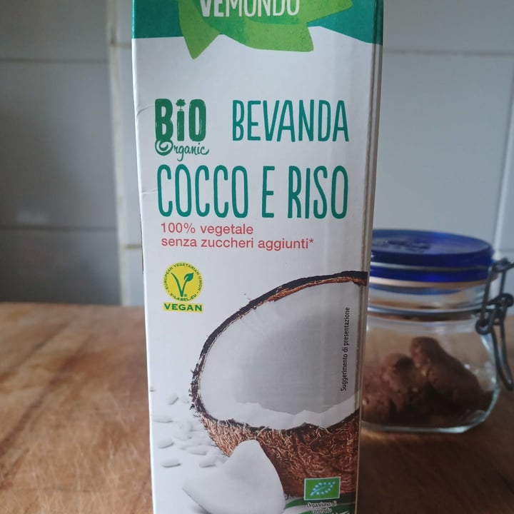 photo of Vemondo Bebida vegetal de arroz y coco shared by @lamiacucinaacolori on  30 Apr 2022 - review