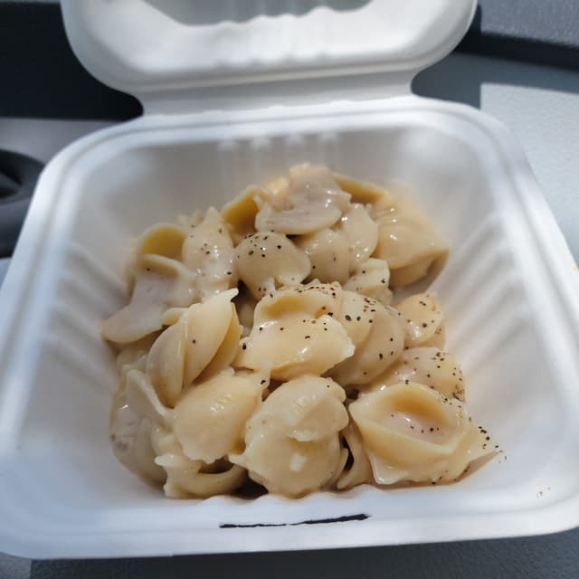 「Mac and Cheese」の料理の写真