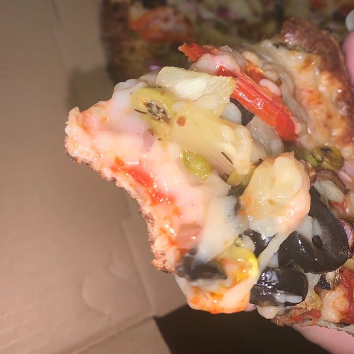 photo of Pepperoni's Vegan Pizza shared by @fairyprincess on  19 Aug 2021 - review