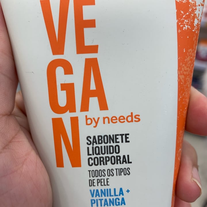 photo of Vegan by Needs sabonete liquido corporal vanilla + pitanga shared by @thaisaveloso on  02 May 2022 - review