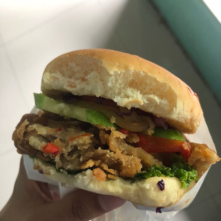 photo of Feel Good Food Chickin' Burger shared by @firtualog on  15 Jun 2019 - review
