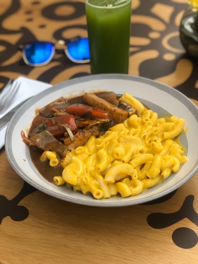 Photo of the dish “Huancaina Macaroni and Lomo Saltado”