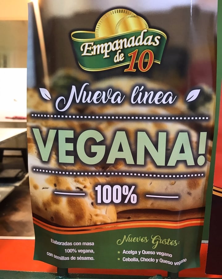 photo of Empanadas de 10 Empanadas de Acelga Y Muzzarella Vegana shared by @signorinaluciana on  18 Feb 2020 - review